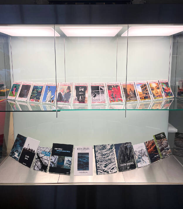 Hans Erni Museum, Luverne, 2024, Glass Cabinet with Publications