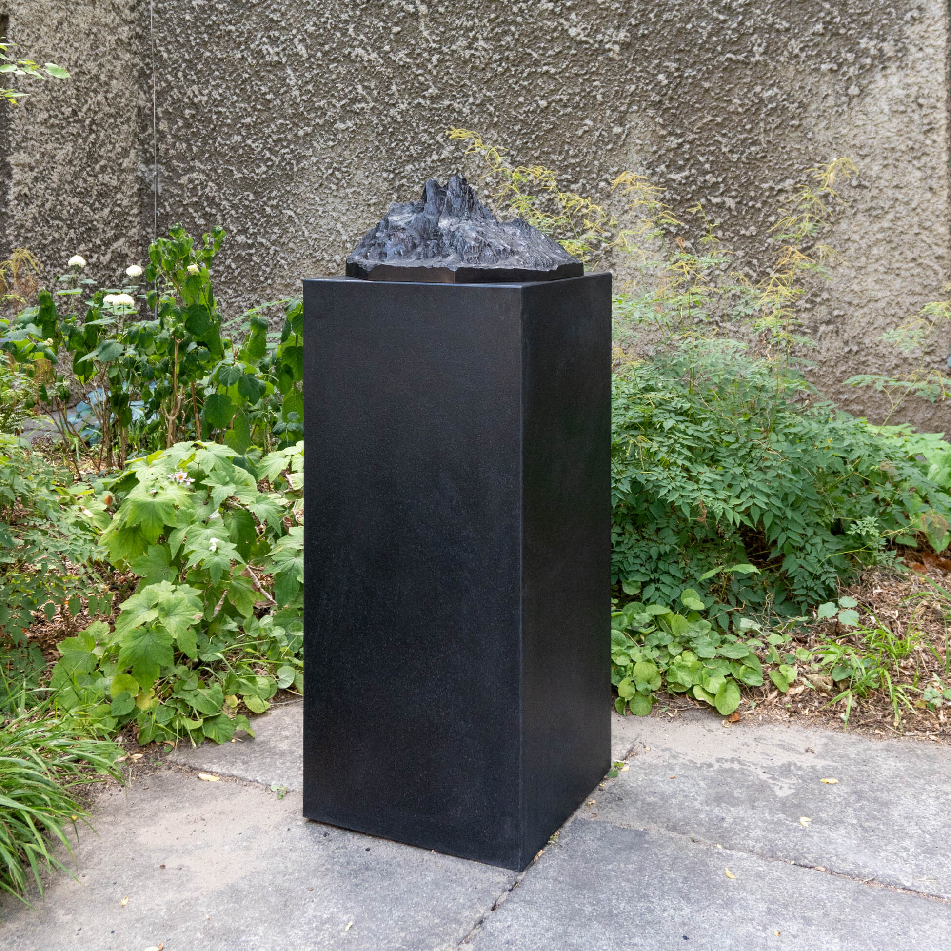 Shivling Eroded, 2021, 50 x 50 x 30 cm, Bronze